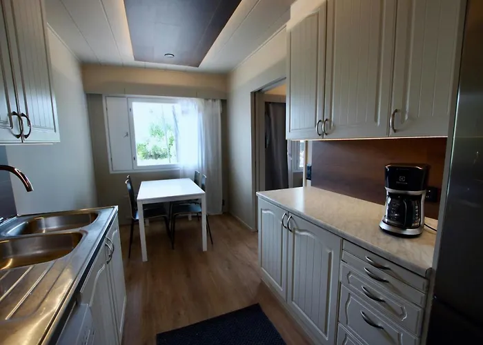 Convenient For 4 * Voyri