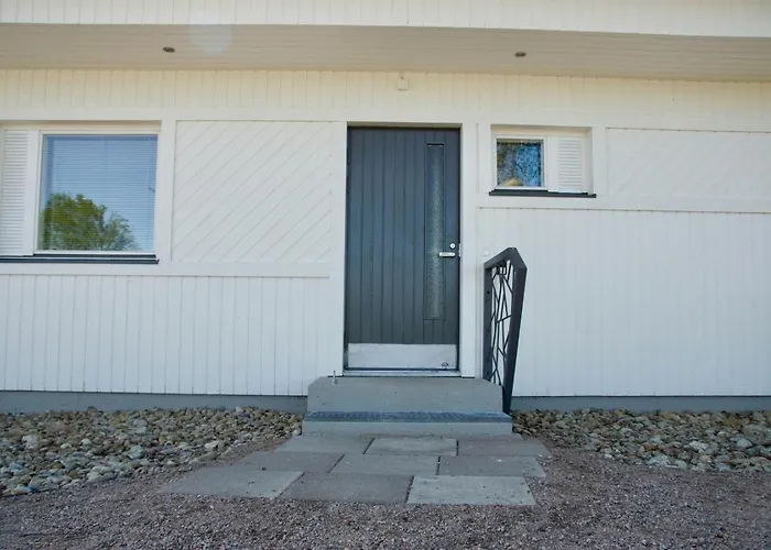 Convenient For 4 * Voyri